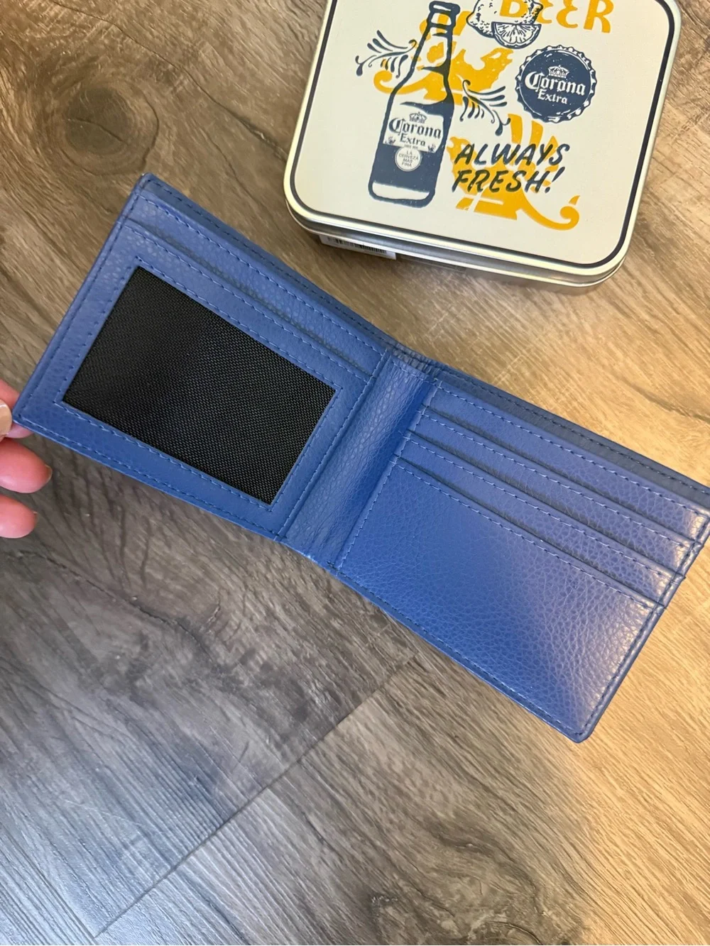 Corona Extra Logo Bi-Fold Wallet with Tin Case